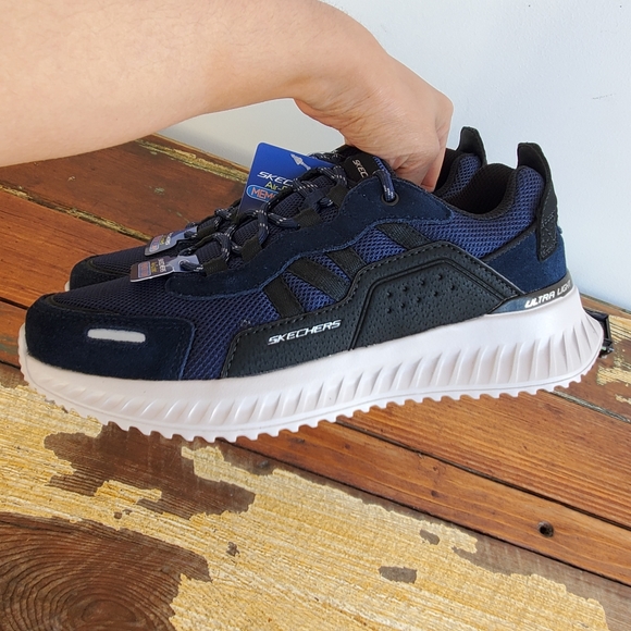 Skechers Other - NWT SKECHERS MEMORY FOAM SPORTS SHOES SZ 8
